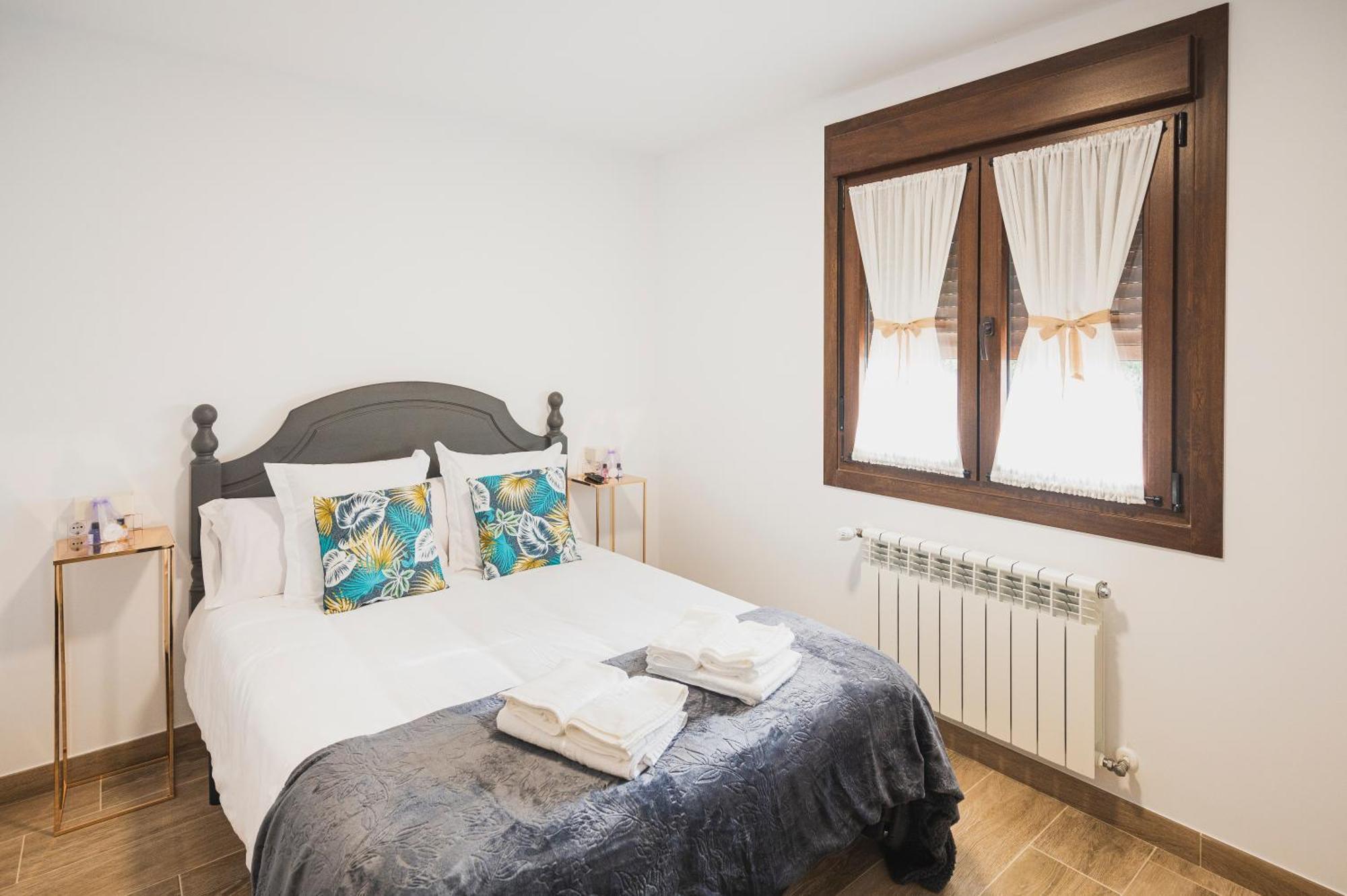 Apartamentos Luis Арсуа Экстерьер фото